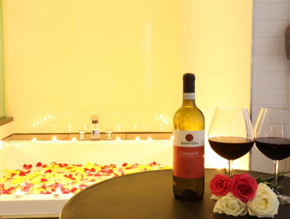 K City Hotel Seoul Bagian luar foto